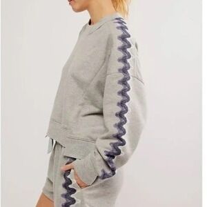 FP Movement Women's Feeling Wavy Intercept Pullover Cropped Oversized Gray Sz S